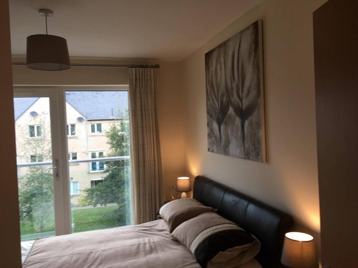 Penthouse Apartment On The River - 65 Skipper Way St Neots Extérieur photo