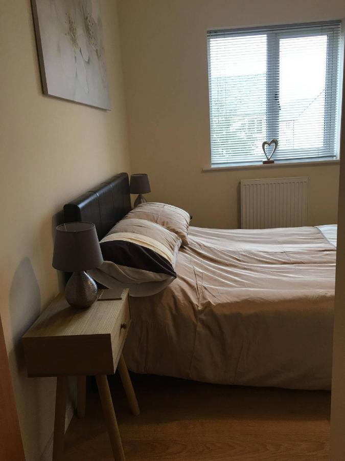 Penthouse Apartment On The River - 65 Skipper Way St Neots Extérieur photo
