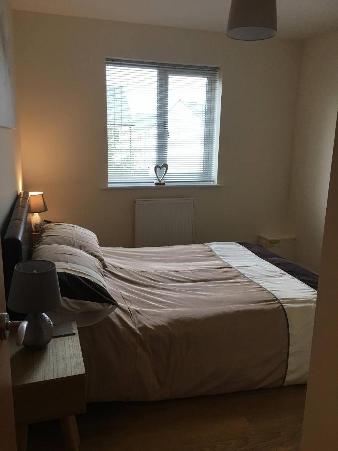 Penthouse Apartment On The River - 65 Skipper Way St Neots Extérieur photo