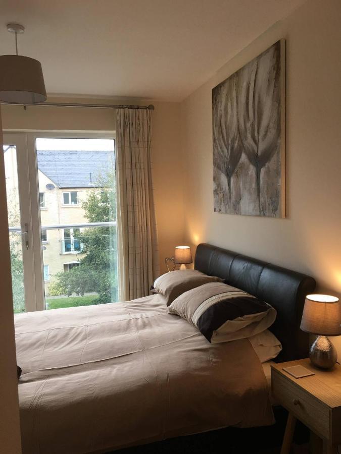 Penthouse Apartment On The River - 65 Skipper Way St Neots Extérieur photo